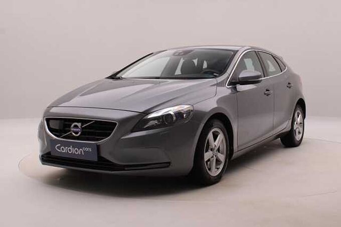 Volvo V40 D3 MOMENTUM AUT