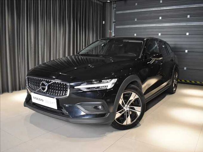 Volvo V60 2,0 CC D4 AWD Polestar,BLIS