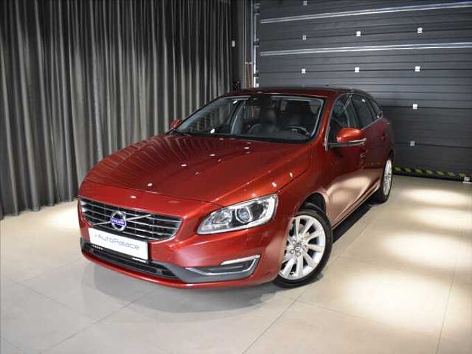 Volvo V60 2,0 D5 Momentum BLIS