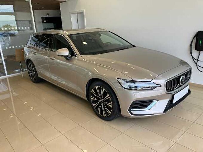 Volvo V60 T6 eAWD Recharge Plus Bright
