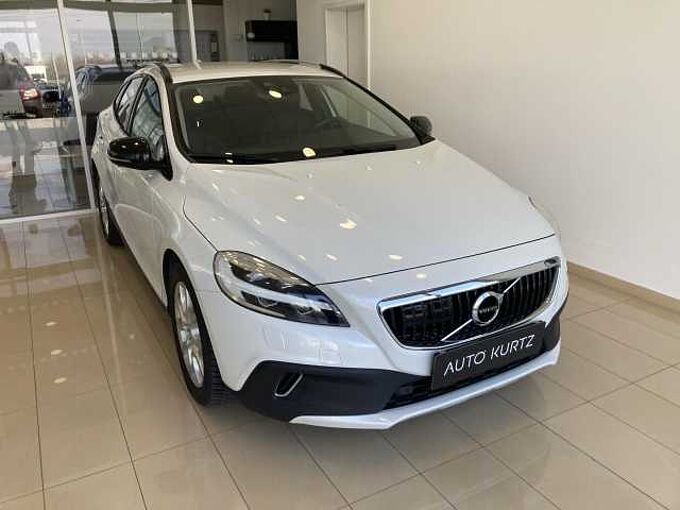 Volvo V40 CROSS COUNTRY T4 AWD AT8, ČR