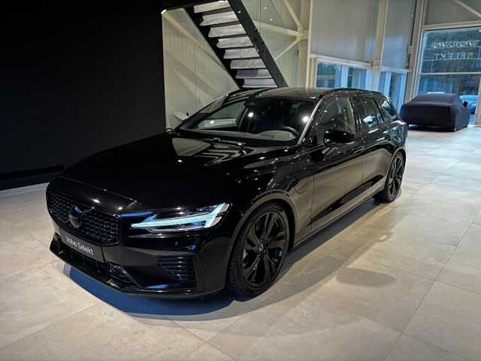 Volvo V60 Plus, T6 AWD Plug-in hybrid, Elektrisch/benzine, Dark
