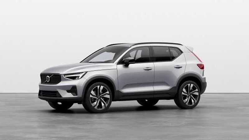 Volvo XC40 Plus, B3 mild hybrid, Benzine, Dark in 9120 BEVEREN WAAS Volvo XC40 Plus, B3 mild hybrid, Benzine, Dark
