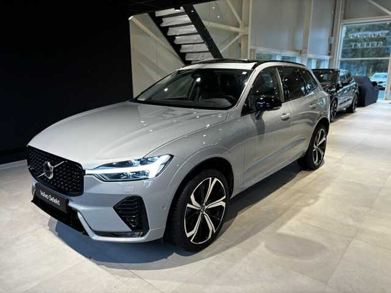 Volvo XC60 Plus, B4 Mild-Hybrid, Benzin, Dark in 9120 BEVEREN WAAS Volvo XC60 Plus, B4 Mild-Hybrid, Benzin, Dark