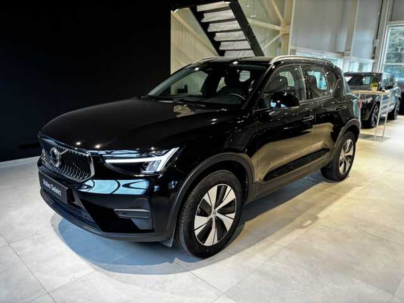 Volvo XC40 Core, B3 Mild hybrid, Benzine