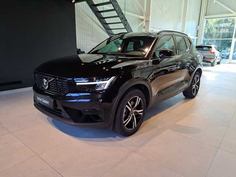 Volvo XC40 B3 Mild hybride Plus Dark 223763 | B3 Mild hybride Plus Dark in 9120 BEVEREN WAAS Volvo XC40 B3 Mild hybride Plus Dark 223763 | B3 Mild hybride Plus Dark