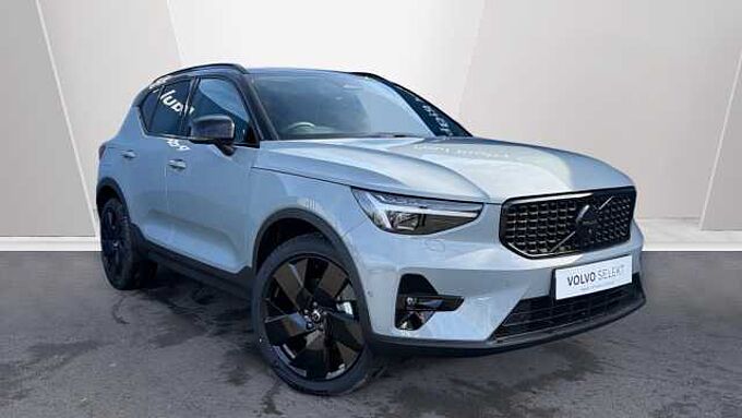 Volvo XC40 B4 (197BHP) Ultra Black Edition Mild Hybrid - (360 Camera)