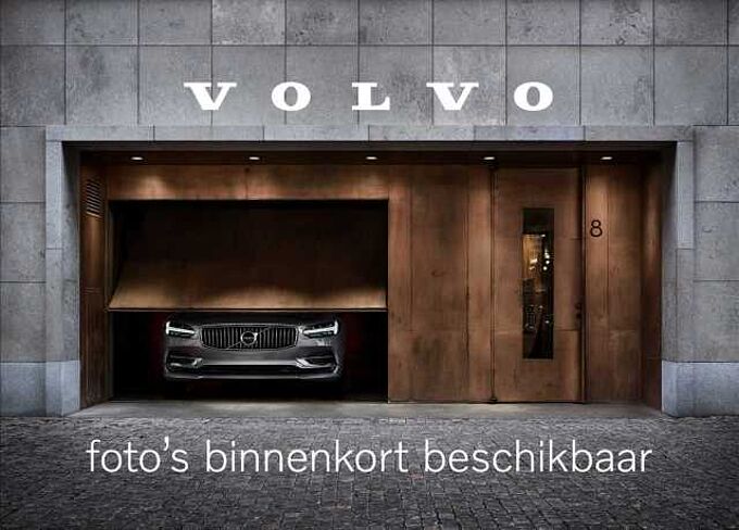 Volvo V60 B3 Plus Dark