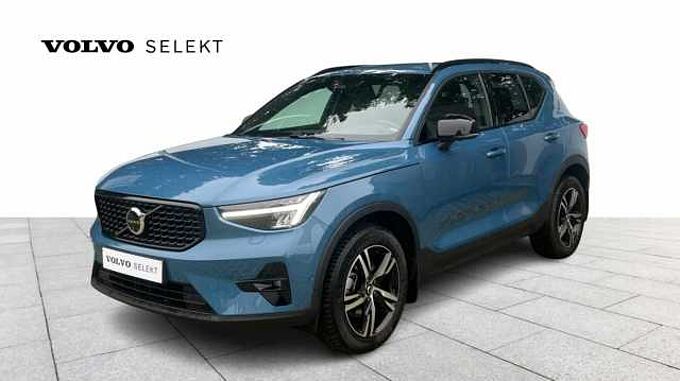 Volvo XC40 Plus, B3 mildhybrid, Bensin, Dark 3YEARS WARRANTY