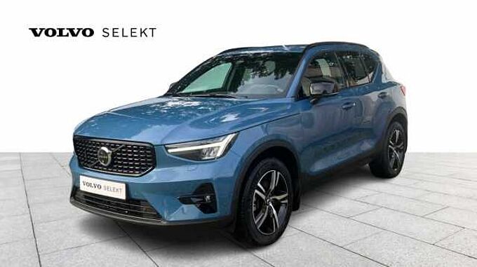 Volvo XC40 Plus, B3 mildhybrid, Bensin, Dark 3YEARS WARRANTY