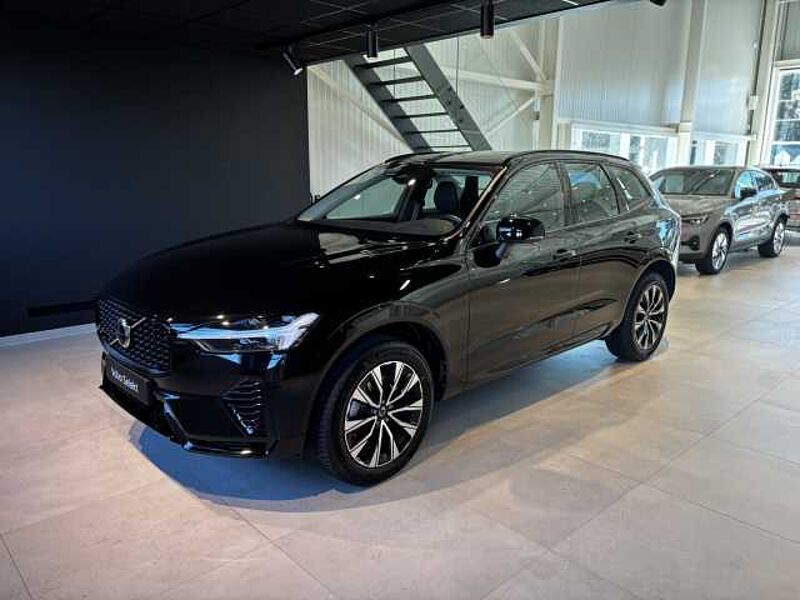 Volvo XC60 Plus, B4 Mild-Hybrid, Benzin, Dark