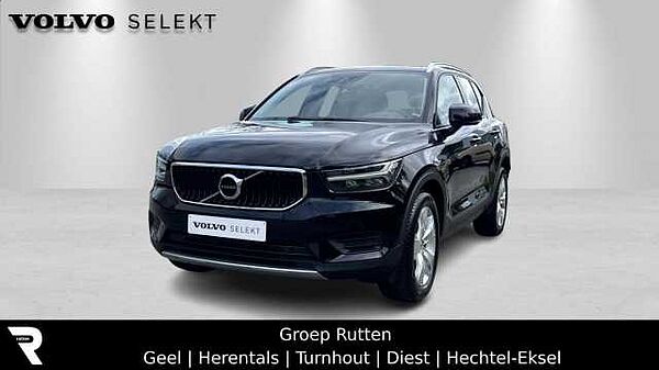 Volvo XC40 T3 Momentum Pro