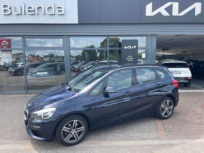 BMW 218 i Active Tourer Aut. Sport Line AHK abnehmbar