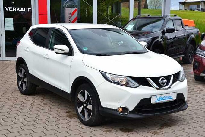 Nissan Qashqai 1.2 DIG-T, 360°Cam, 8-fach Bereifung