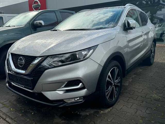 Nissan Qashqai 1.3 N-Connecta DCT Automatik