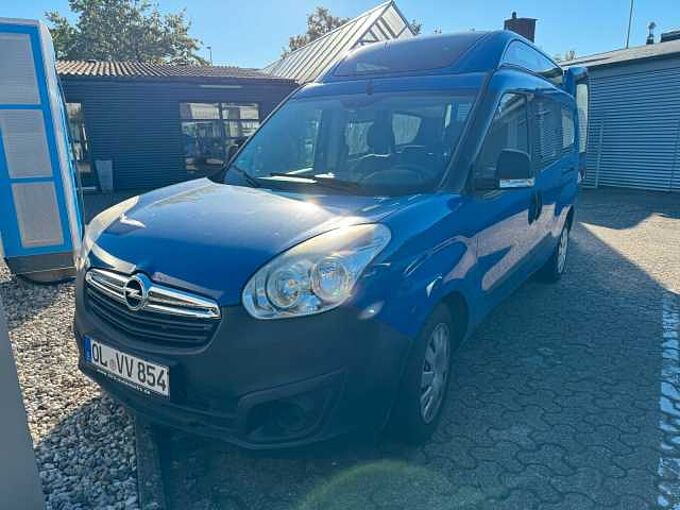 Opel Combo D Selection *Behinderten-Transport Umbau*