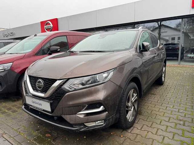 Nissan Qashqai 1.3 N-Connecta Automatik