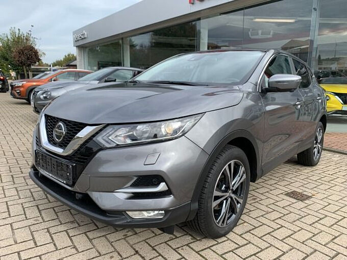 Nissan Qashqai 1.7 dCi N-Connecta AHK Navi