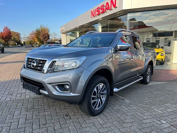 Nissan Navara 2.3 DCi N-Connecta Doka 4x4 AHK Navi Kamera (ATM 22.000 KM)