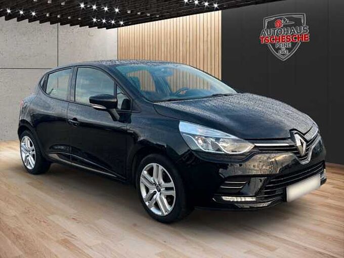 Renault Clio IV Limited KLIMA ZV RADIO/CD FSE