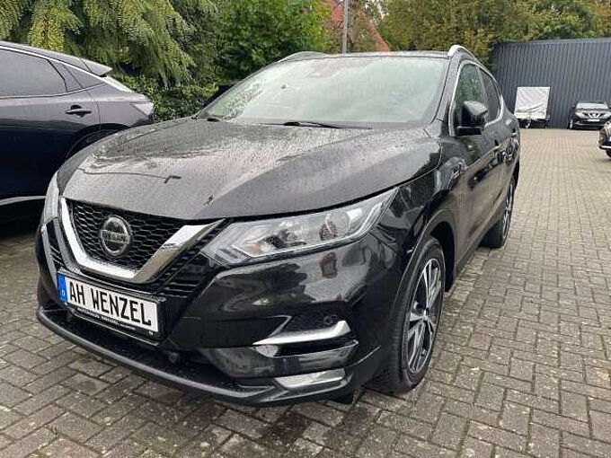 Nissan Qashqai 1.3 DIG-T DCT N-Connecta, PGD, Navi