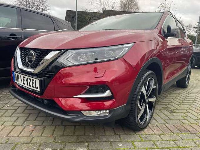 Nissan Qashqai 1.6 dCi Tekna+, PGD, Navi, LED