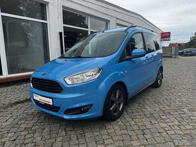 Ford Tourneo Courier Trend Standheizung