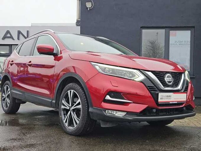 Nissan Qashqai 1.7 dCi N-Connecta, LED, P-Dach, Navi