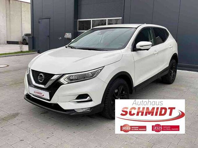 Nissan Qashqai 1.3 DIG-T DCT N-Connecta LED/Winter