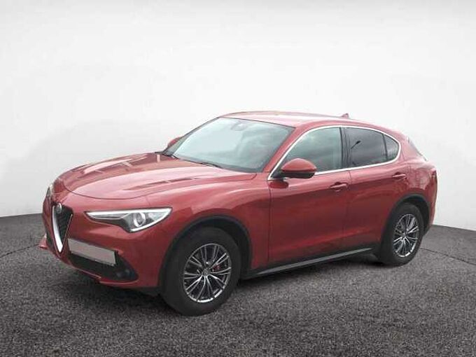 Alfa Romeo Stelvio Super Q4 Leder Winterräder AHK