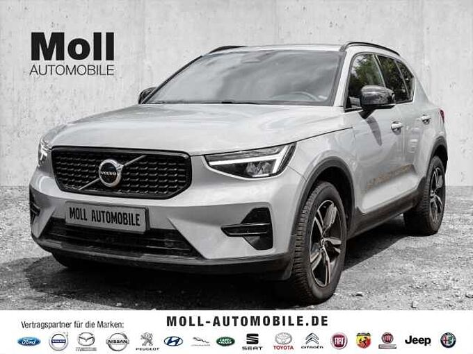 Volvo XC40 Plus Dark Recharge Plug-In Hybrid 2WD T4 Twin Engine EU6d StandHZG Navi digitale