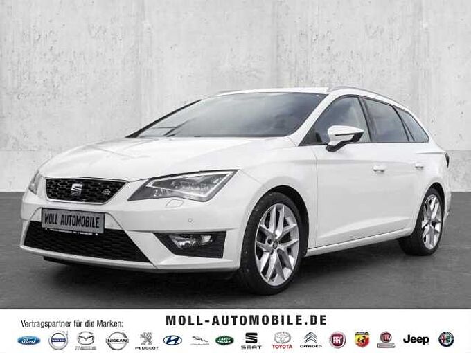 SEAT Leon ST FR 1.4 TSI El. Panodach Navi Leder LED Sperrdiff. Mehrzonenklima Fahrerprofil