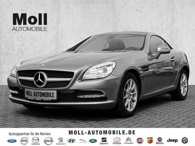 Mercedes-Benz SLK 200 Roadster BlueEFFICIENCY El. Panodach Leder Klimaautom Ambiente Beleuchtung