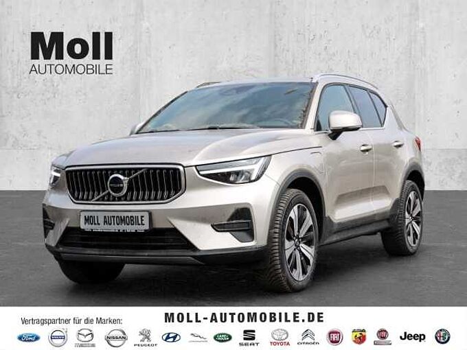 Volvo XC40 Plus Bright Recharge Plug-In Hybrid 2WD T4 Twin Engine EU6d StandHZG Navi digita