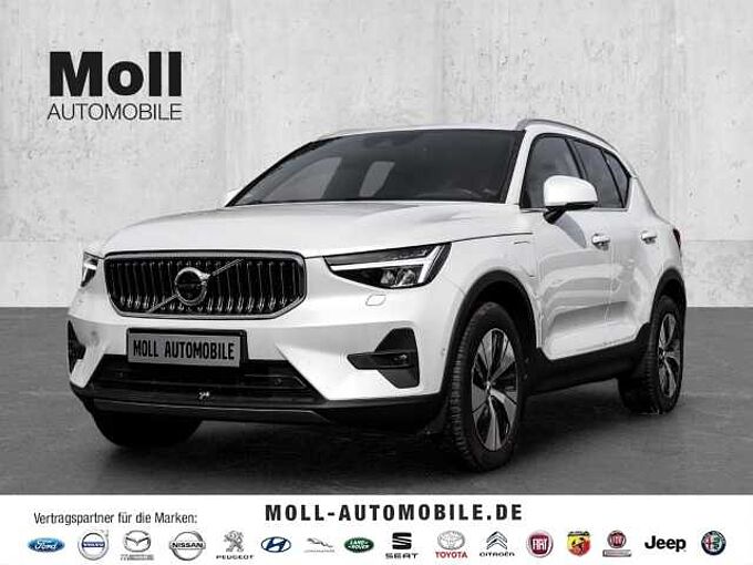 Volvo XC40 Plus Bright Recharge Plug-In Hybrid 2WD T4 Twin Engine EU6d StandHZG Navi digita