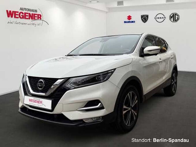 Nissan Qashqai N-CONNECTA KAMERA NAVI LED