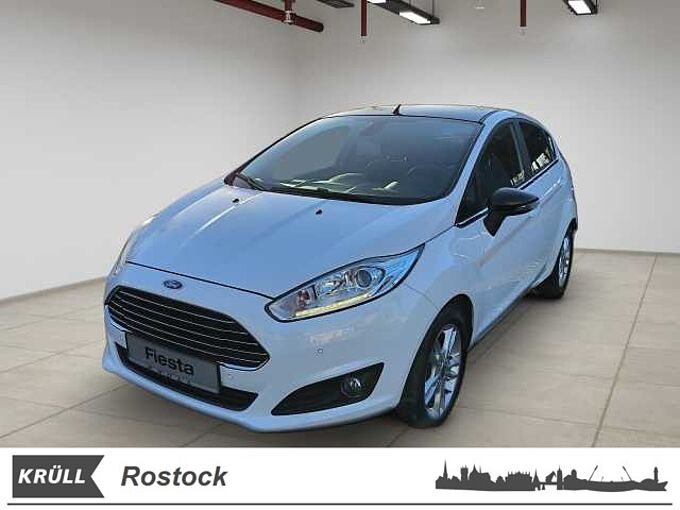 Ford Fiesta Titanium+Automatik+Allwetter+KAM