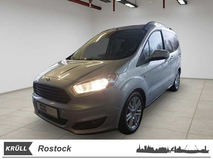 Ford Tourneo Courier Titanium +Allwetter+