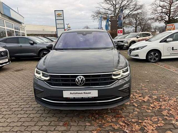 Volkswagen Tiguan United