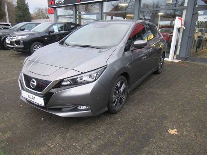 Nissan Leaf 40 kWh Tekna*LEDER*SHZ*NAVI*4xKAMERA*BOSE*