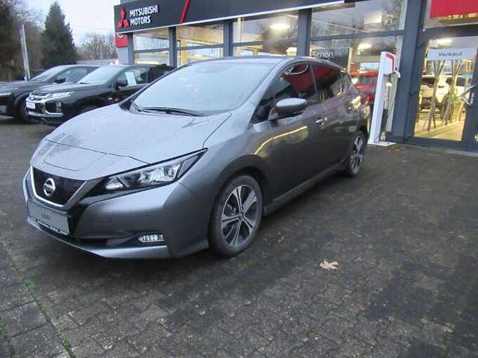 Nissan Leaf 40 kWh Tekna*ALLWETTER*LEDER*NAVI*4xKAMERA*SHZ*