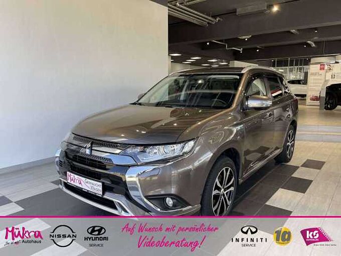 Mitsubishi Outlander 2.4 Plug-in Hybrid Spirit 4WD AT AHK Navi SH Teill