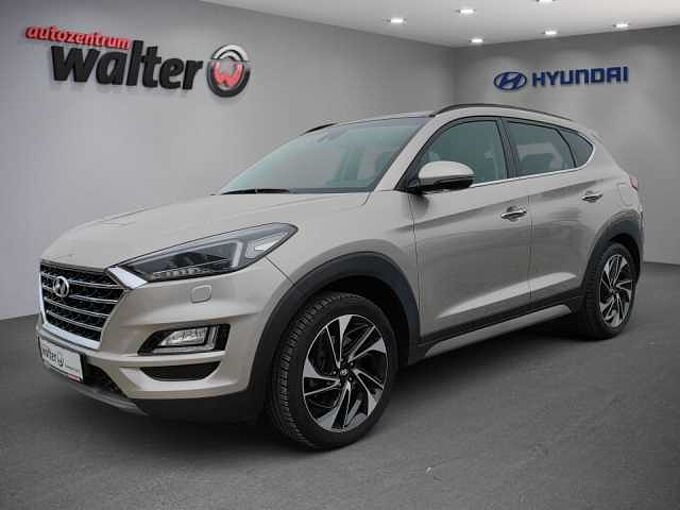 Hyundai Tucson Premium 4WD Navigation, Sitzheizung + Sitzkühlung, ACC, Panoramadach, AHK, Kamer