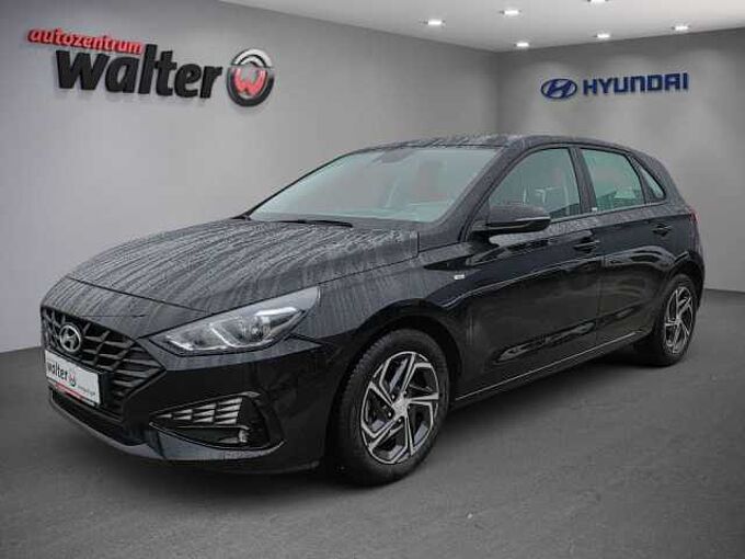 Hyundai i30 1.0l/ Select/ Mild-Hybrid/ Einparkkamera hinten/ Sitzheizung