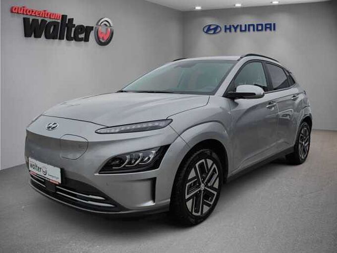 Hyundai Kona 39,2kWh/ Elektro/ TREND/ Navi/ Einparkhilfe