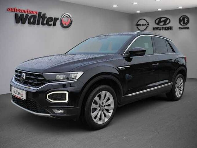 Volkswagen T-Roc 1.5 TSI Sport. Navi, Sitzheizung, Einparkhilfe