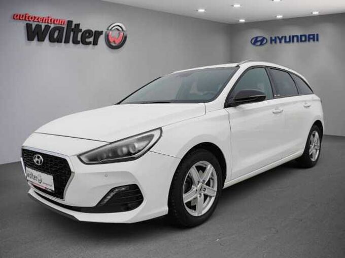 Hyundai i30 1.4 T-GDI YES! Plus, Einparkhilfe, Sitzheizung