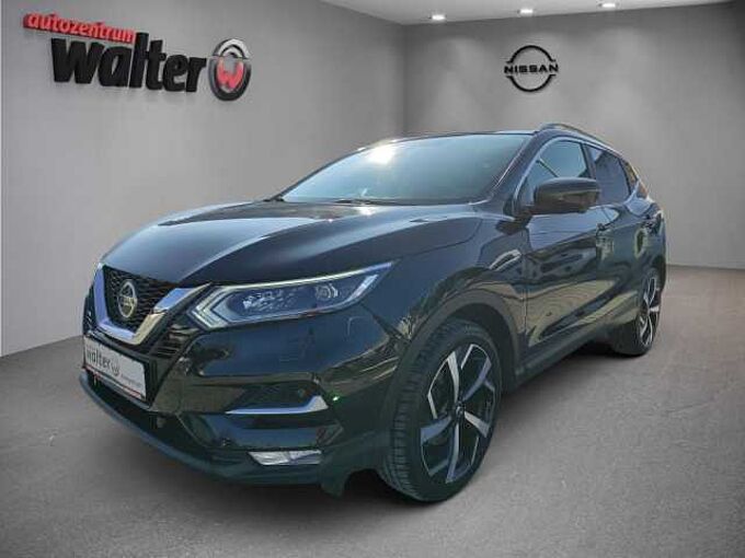 Nissan Qashqai 1.3 DIG-T Tekna AT, PGD, BOSE