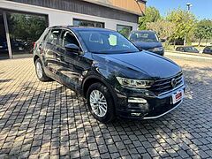 Foto Volkswagen T-Roc 1.6 TDI SCR Business BlueMotion Technology