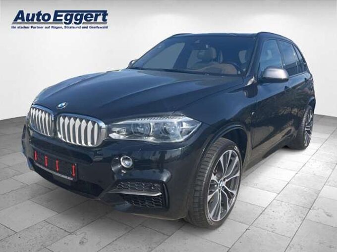 BMW X5 d Leder LED Navi StandHZG Keyless AD Kurvenlicht e